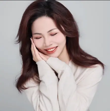 岚蕊Lyn